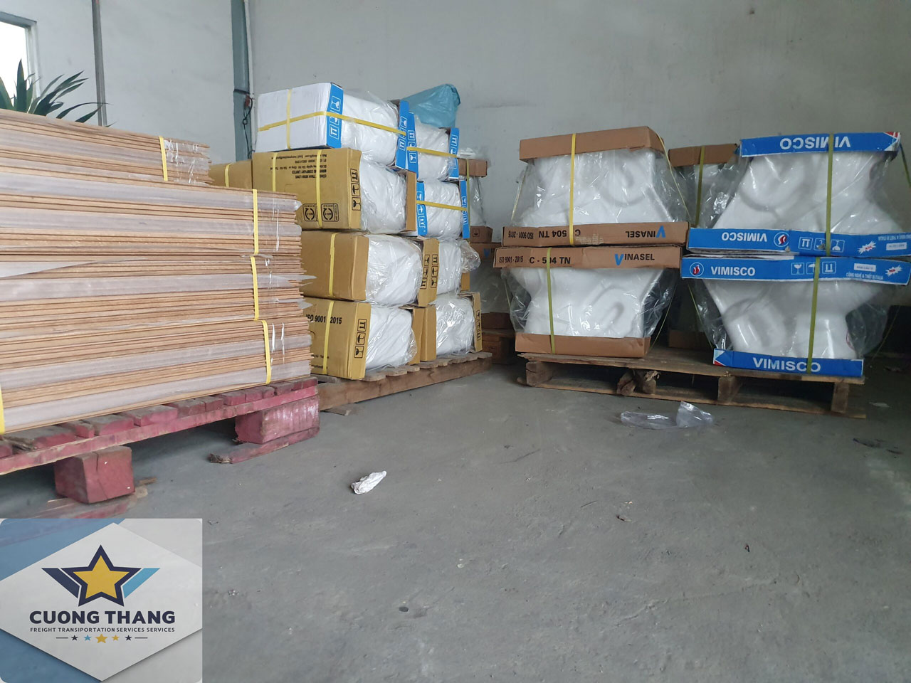 mặt hàng thiết bị vệ sinh